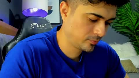 Snapshot of adam_clarke chatting on 03/12/26, 02:50 adam clarke online show from 03/12/26, 02:50