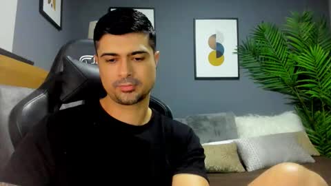 Snapshot of adam_clarke chatting on 03/25/26, 02:06 adam clarke online show from 03/25/26, 02:06