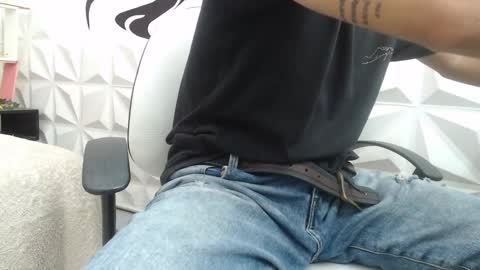 adam_evehotroom online show from 02/13/25, 11:58