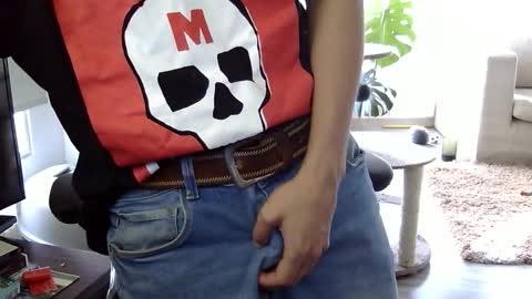 adam_evehotroom online show from 10/03/25, 09:12