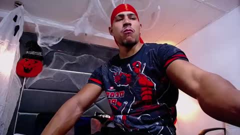 Snapshot of adam_fit19cm chatting on 11/01/25, 01:57 adam_fit19cm online show from 11/01/25, 01:57