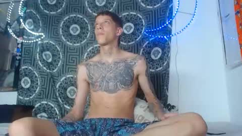 Snapshot of adam_hard_ chatting on 11/19/25, 10:21 Adam online show from 11/19/25, 10:21