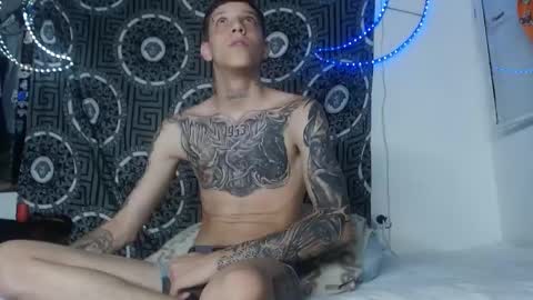 Snapshot of adam_hard_ chatting on 11/27/25, 12:46 Adam online show from 11/27/25, 12:46