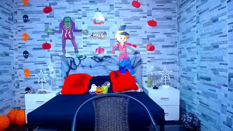 Snapshot of adam_hot11 chatting on 10/26/25, 08:37 adam hot11 online show from 10/26/25, 08:37