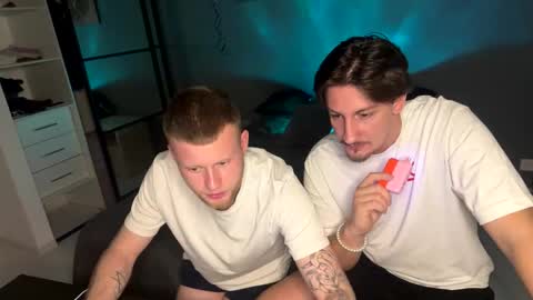 Snapshot of adam_ice chatting on 02/17/26, 06:47 Arthur and Adam online show from 02/17/26, 06:47