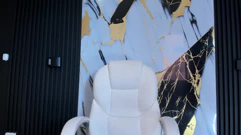 Snapshot of adam_piarse chatting on 02/28/25, 10:06 adam_piarse online show from 02/28/25, 10:06