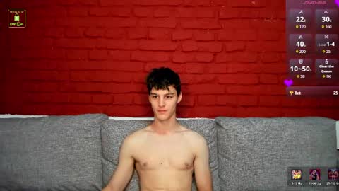 Snapshot of adam_porrter chatting on 07/12/26, 06:04 Adam online show from 07/12/26, 06:04