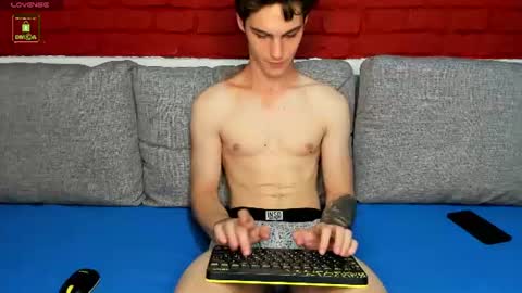 Snapshot of adam_porrter chatting on 07/23/26, 04:16 Adam online show from 07/23/26, 04:16