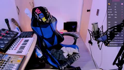 Snapshot of adam_rocket chatting on 01/29/25, 12:33  Adam online show from 01/29/25, 12:33