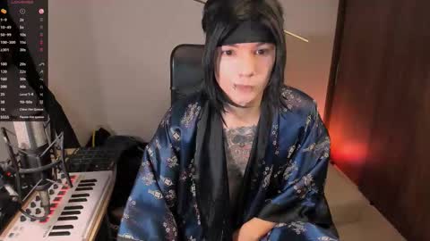 Snapshot of adam_rocket chatting on 10/12/25, 01:48  Adam online show from 10/12/25, 01:48