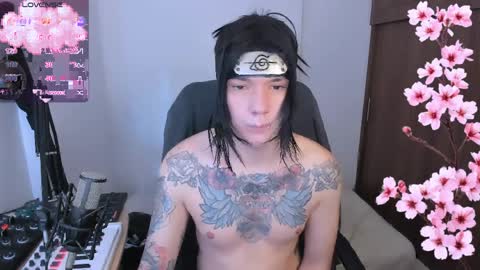 Snapshot of adam_rocket chatting on 04/08/26, 03:12 Adam online show from 04/08/26, 03:12