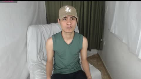 Snapshot of adam_sinclair chatting on 11/21/25, 08:07 adam_sinclair online show from 11/21/25, 08:07