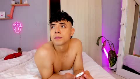 Snapshot of adam_sword4 chatting on 01/03/25, 06:44 Alan and Jordan online show from 01/03/25, 06:44