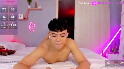 Snapshot of adam_sword4 chatting on 01/05/25, 06:02 Alan and Jordan online show from 01/05/25, 06:02