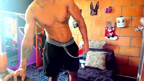 Adam Valencia online show from 12/10/24, 06:06