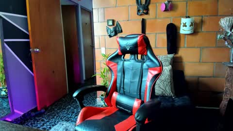 Adam Valencia online show from 03/07/25, 03:49