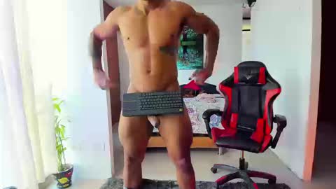 Adam Valencia online show from 09/22/25, 04:31