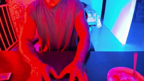 Adam Valencia online show from 10/05/25, 11:13