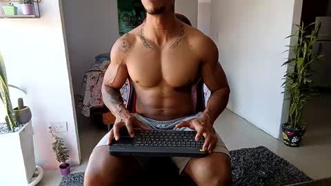 Adam Valencia online show from 11/25/25, 04:51