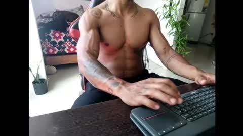 Snapshot of adam_valencia chatting on 06/22/26, 03:53 Adam Valencia online show from 06/22/26, 03:53