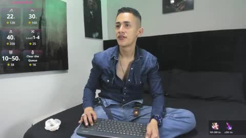 Snapshot of adam_walker_1 chatting on 04/19/26, 06:10 adam_walker_1 online show from 04/19/26, 06:10