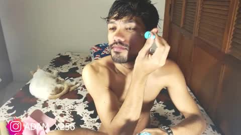 instagram  adam x256 online show from 01/04/25, 12:38