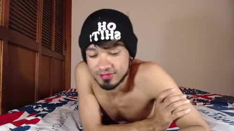 instagram  adam x256 online show from 01/24/25, 09:15