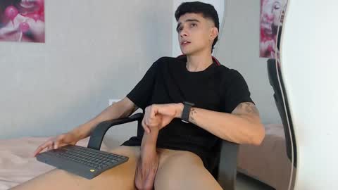 Hello guys excuse my absence I will be absent for several days for health reasons I hope you understand thank you very much. online show from 02/14/25, 06:12