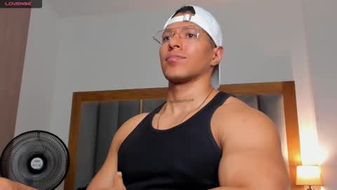 adambrocs1 online show from 03/05/25, 11:05