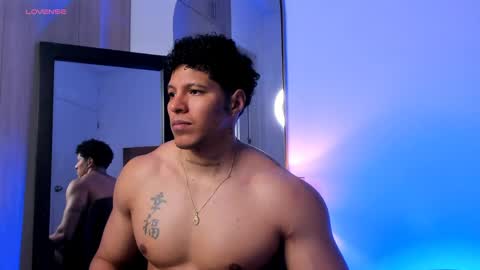 adambrocs1 online show from 03/29/26, 11:49