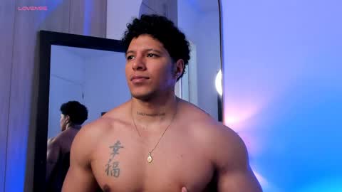 adambrocs1 online show from 03/30/26, 07:04