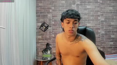 Snapshot of adamcoox chatting on 12/06/24, 08:48 Adam online show from 12/06/24, 08:48