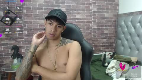 Snapshot of adamcoox chatting on 02/08/25, 07:04 Adam online show from 02/08/25, 07:04