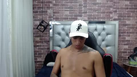 Snapshot of adamcoox chatting on 03/04/25, 06:58 Adam online show from 03/04/25, 06:58