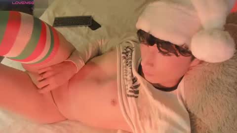 Snapshot of adamdayt chatting on 12/24/24, 06:00 Adam Dayt online show from 12/24/24, 06:00