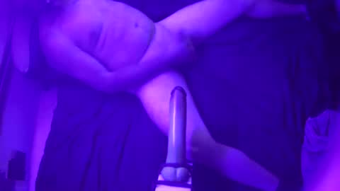 Snapshot of adamineve chatting on 01/21/25, 10:41 adamineve online show from 01/21/25, 10:41