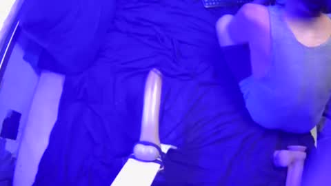 Snapshot of adamineve chatting on 02/09/25, 06:05 adamineve online show from 02/09/25, 06:05