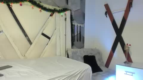 adammendoza34 online show from 11/27/25, 02:46