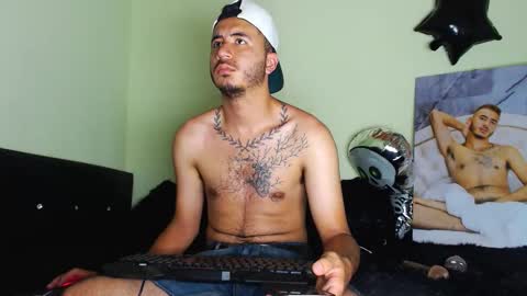 adamparker_ online show from 11/04/25, 12:10