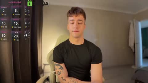 Hi Im Adam Glad to see u here 3 And its my first day online show from 06/08/26, 07:20
