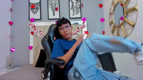 Adams Bobby online show from 02/16/26, 11:39