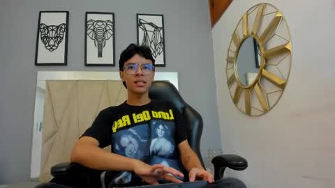 Adams Bobby online show from 05/15/26, 10:55