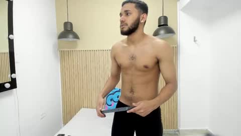 Adams online show from 10/02/25, 08:16