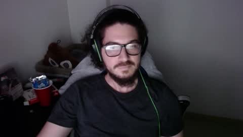 Snapshot of adamussutekh chatting on 09/11/25, 09:31 Adam online show from 09/11/25, 09:31