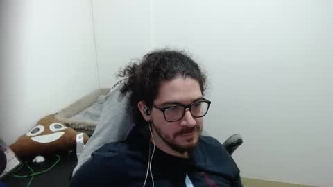 Snapshot of adamussutekh chatting on 10/08/25, 11:52 Adam online show from 10/08/25, 11:52