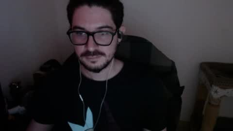 Snapshot of adamussutekh chatting on 07/02/26, 01:50 Adam online show from 07/02/26, 01:50