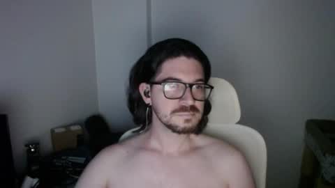 Snapshot of adamussutekh chatting on 07/24/26, 11:52 Adam online show from 07/24/26, 11:52