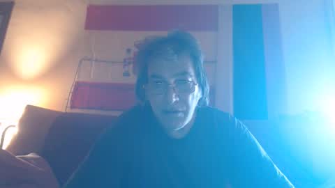 Snapshot of adan51 chatting on 05/25/26, 07:14 Adan online show from 05/25/26, 07:14