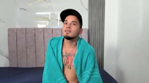 adan_and_evva online show from 03/17/26, 07:17