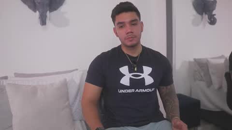 Snapshot of adan_johns chatting on 09/18/25, 08:22 Adan Johns online show from 09/18/25, 08:22